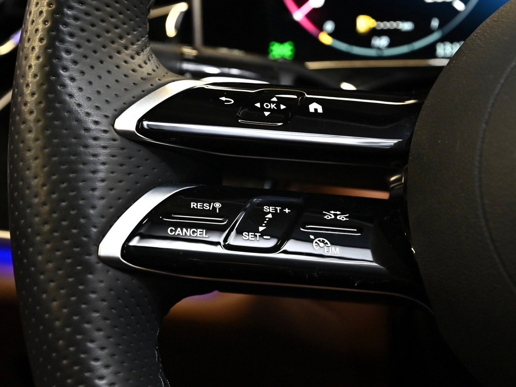 Bild 18 - E 200 4M AMG Sport Advanced Superscreen