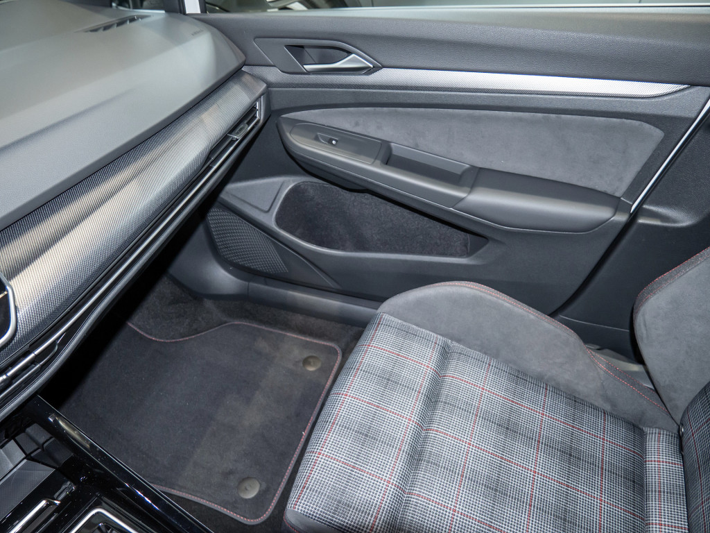 Bild 14 - Golf GTI DSG