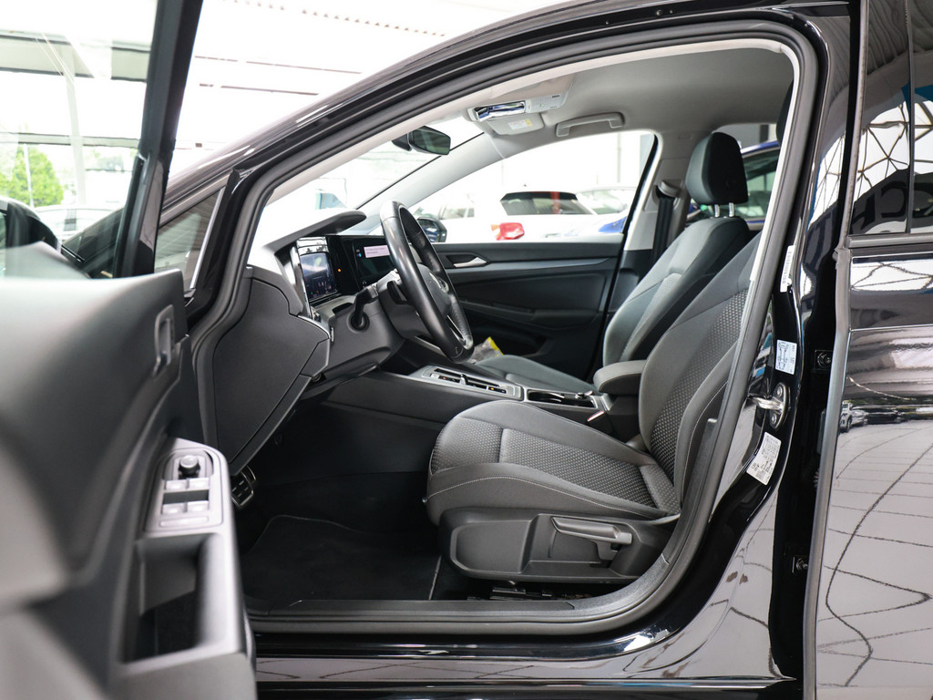 Bild 11 - Golf VIII ACTIVE 2,0 l TDI DSG