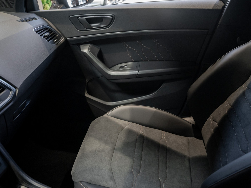 Bild 23 - Ateca 1.5 TSI AHK Kam. Navi Sportp. Virtual 360