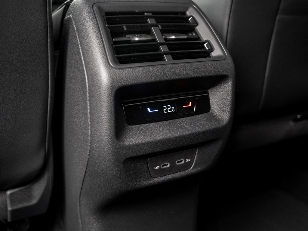 Bild 10 - Tiguan ENERGY Aktionspreis eTSI DSG AHK Kam. Navi