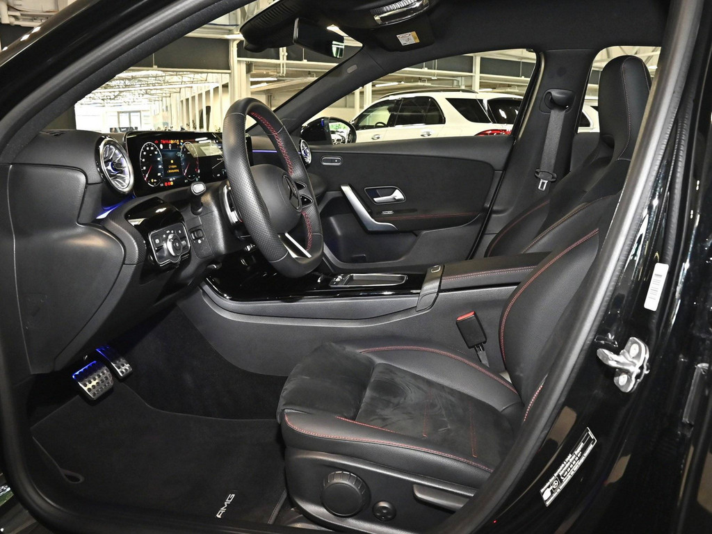 Bild 11 - A 180 AMG Sport Advanced +