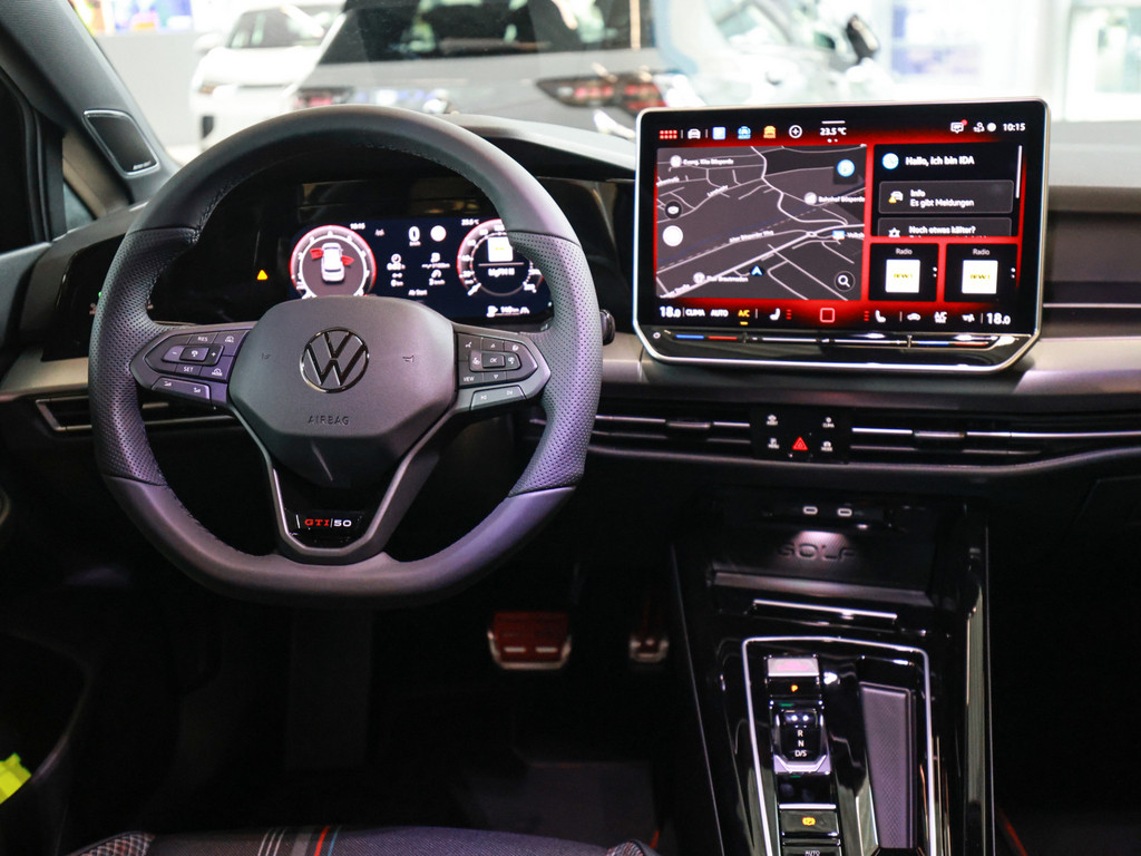 Bild 9 - Golf VIII GTI EDITION 50 2.0 TSI DSG 325 PS