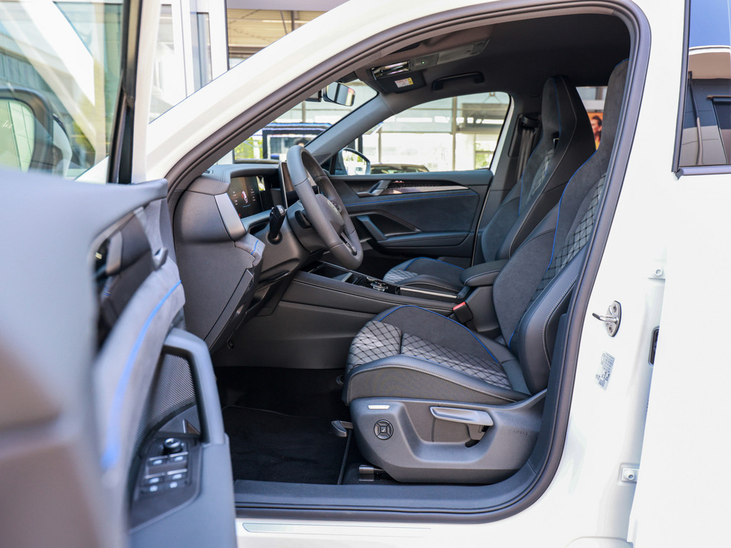 Bild 10 - Tayron R-Line 1.5 eHybrid DSG