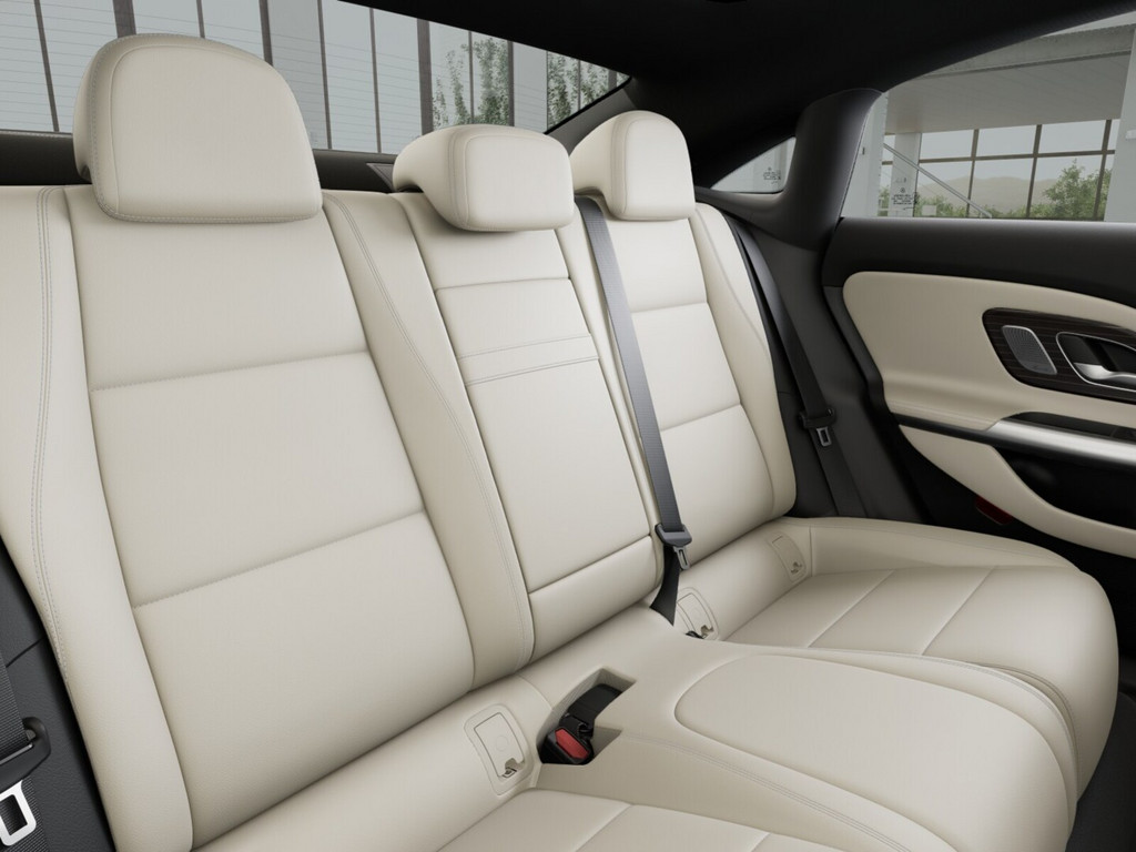 Bild 10 - CLA 350 4M Progressive Premium +