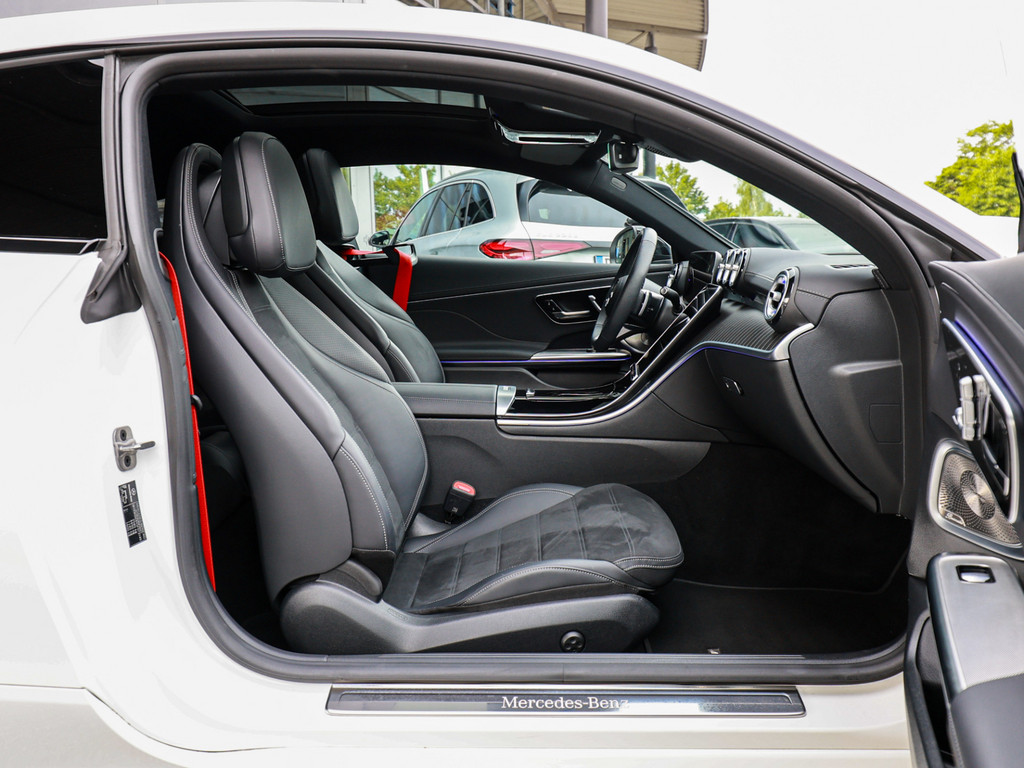 Bild 3 - CLE 300 e AMG Sport Premium +