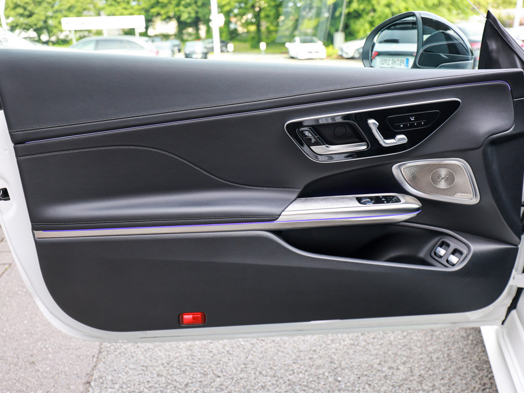 Bild 28 - CLE 300 e AMG Sport Premium +