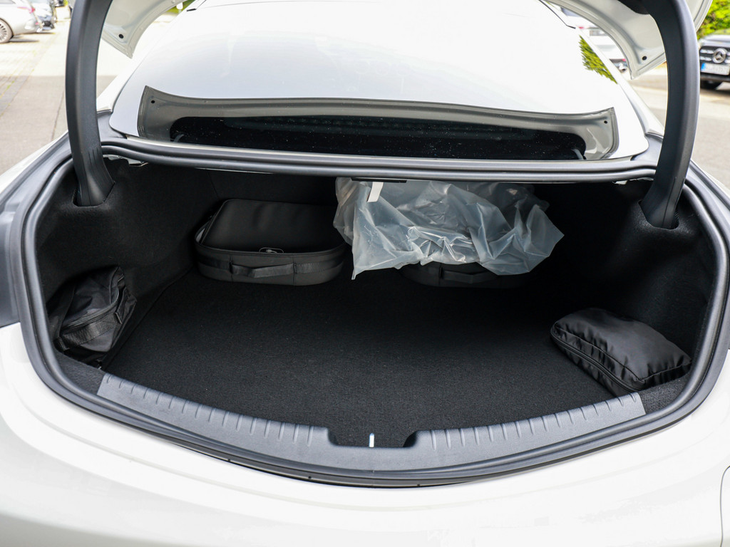 Bild 30 - CLE 300 e AMG Sport Premium +