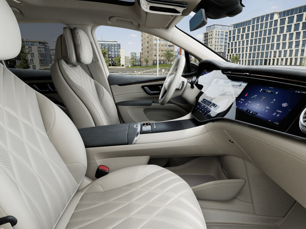 Bild 10 - EQS 580 4M SUV AMG Sport Premium + 7-Sitzer Hyperscreen