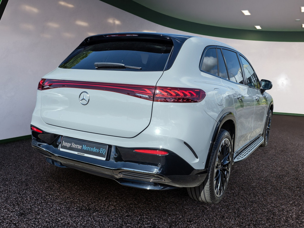Bild 5 - EQS 580 4M SUV AMG Sport Premium + Hyperscreen