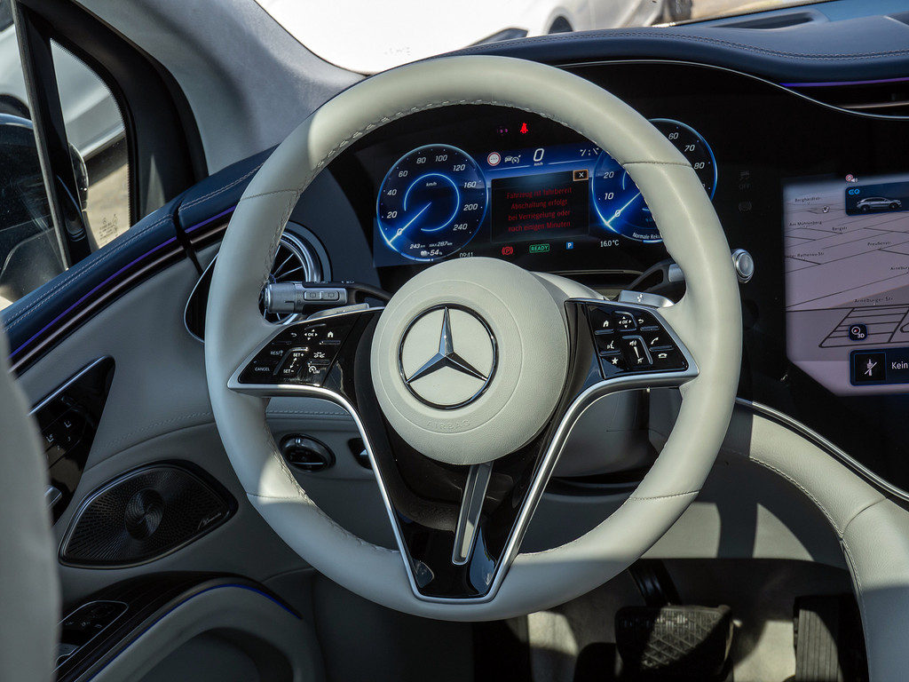 Bild 12 - EQS 580 4M SUV AMG Sport Premium + Hyperscreen