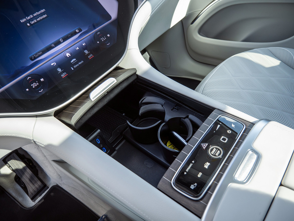 Bild 17 - EQS 580 4M SUV AMG Sport Premium + Hyperscreen