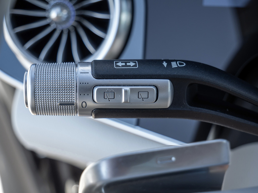 Bild 20 - EQS 580 4M SUV AMG Sport Premium + Hyperscreen