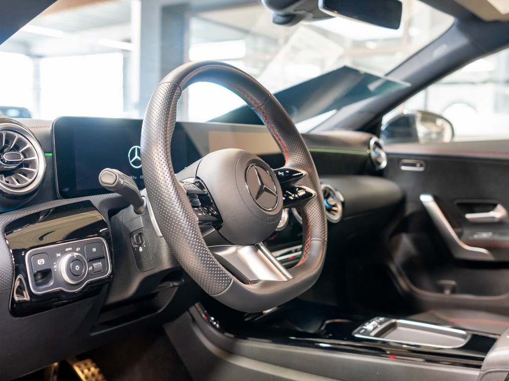 Bild 22 - CLA 220 d Coupé AMG Sport Advanced +