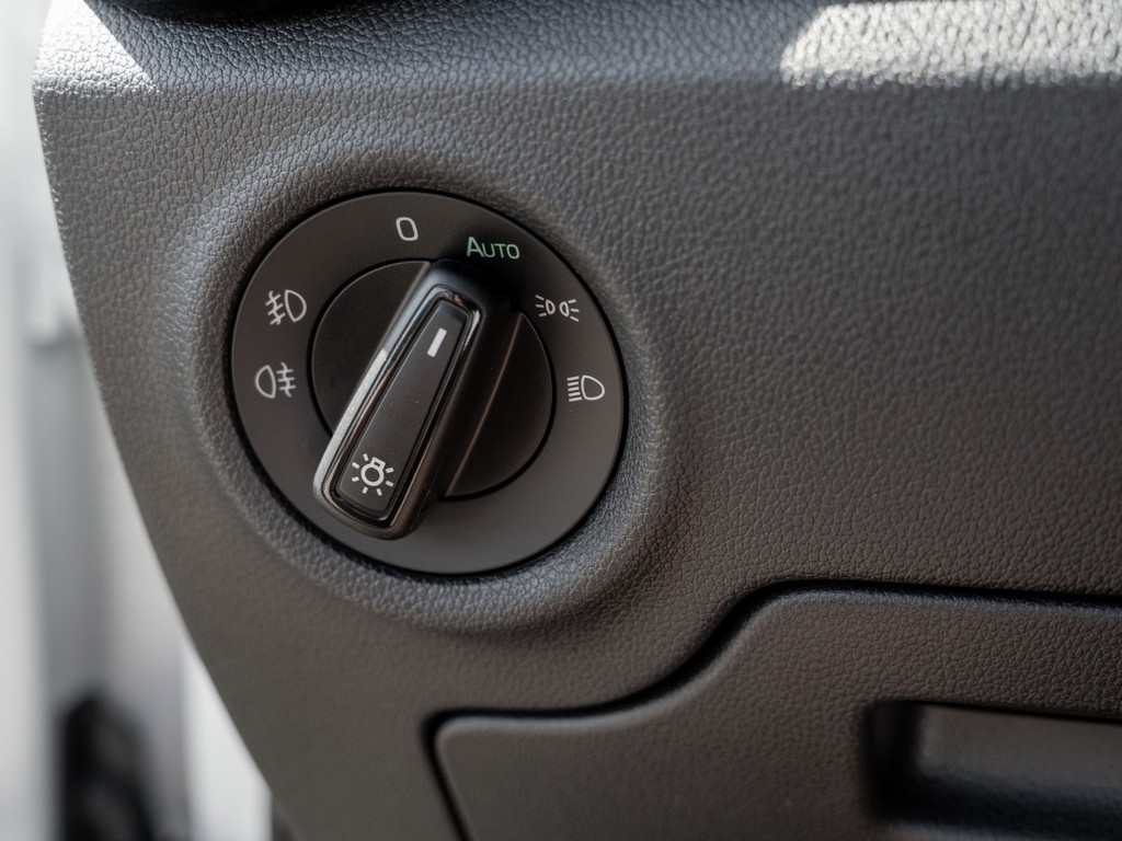 Bild 23 - FABIA TOUR 1.0 TSI Kam. Navi ACC DynLicht LED LM