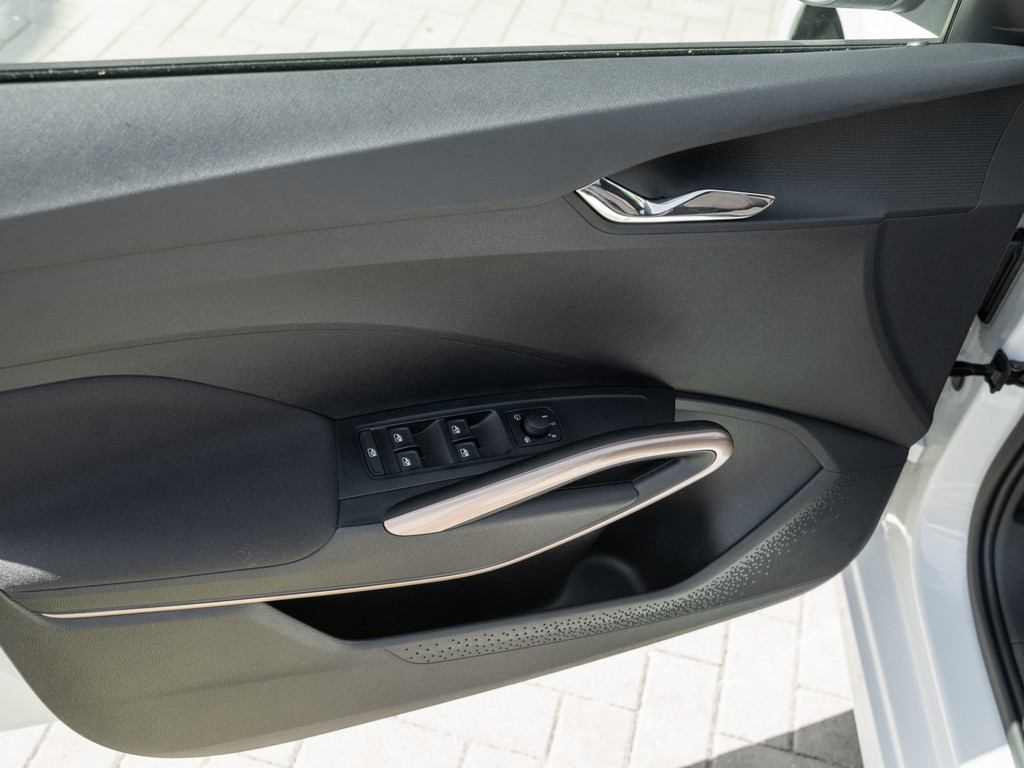 Bild 24 - FABIA TOUR 1.0 TSI Kam. Navi ACC DynLicht LED LM