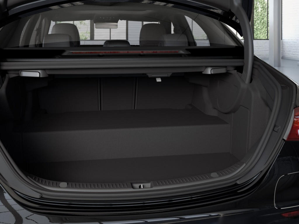 Bild 15 - E 300 e 4M AMG Sport