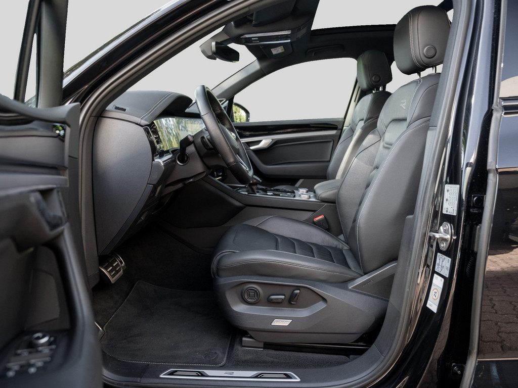 Bild 8 - Touareg TDI R-Line Pano IQLight AHK Kam. Leder