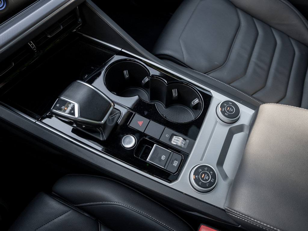Bild 19 - Touareg TDI R-Line Pano IQLight AHK Kam. Leder