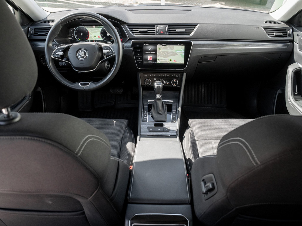Bild 14 - SUPERB C. STYLE 2.0 TSI DSG AHK Kam. Virtual ACC