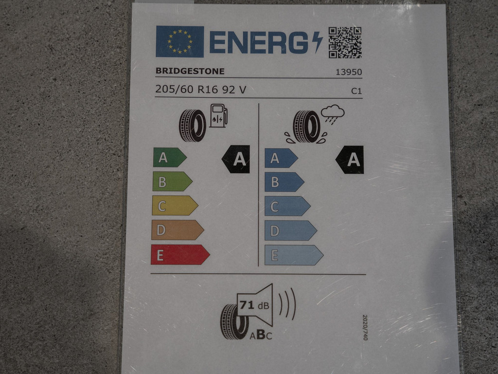 Bild 22 - Arona 1.0 TSI 85 kW Style AHK Kam. Navi Virtual