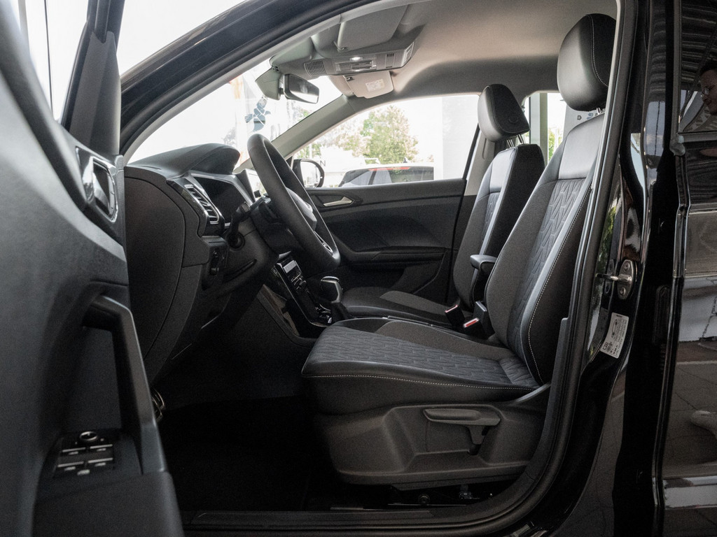 Bild 8 - T-Cross ENERGY 1.0 l TSI DSG Kam. Navi Virtual