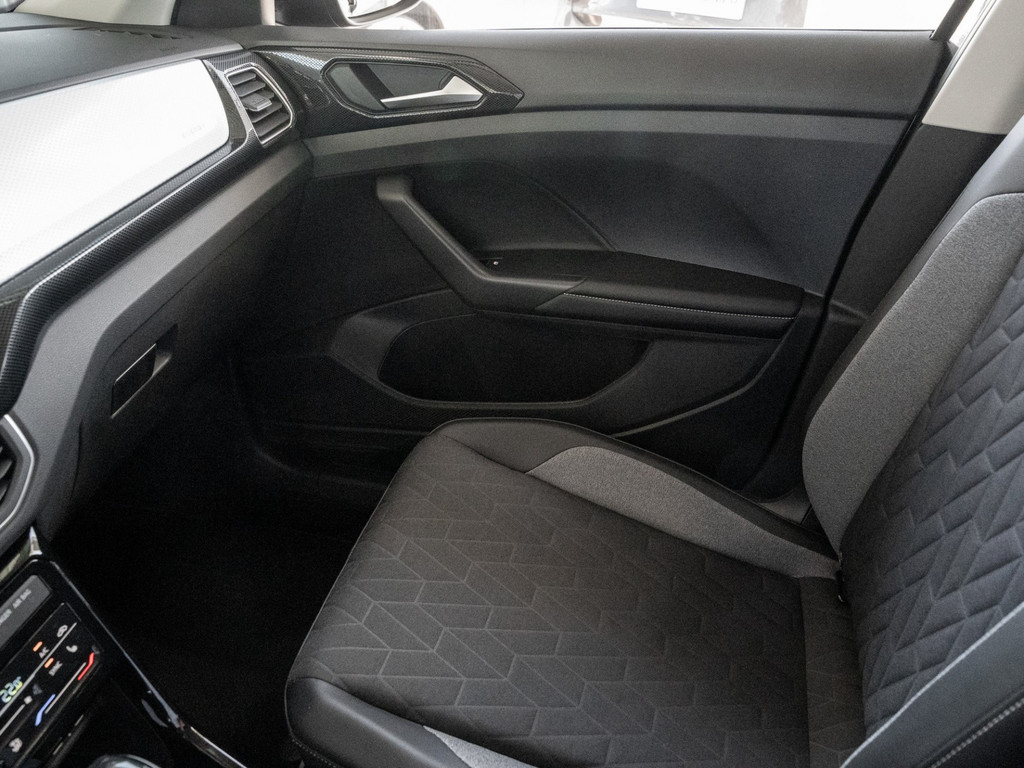 Bild 21 - T-Cross ENERGY 1.0 l TSI DSG Kam. Navi Virtual