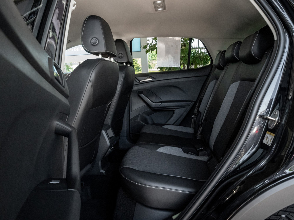 Bild 9 - T-Cross ENERGY 1.0 l TSI DSG Kam. Navi Virtual