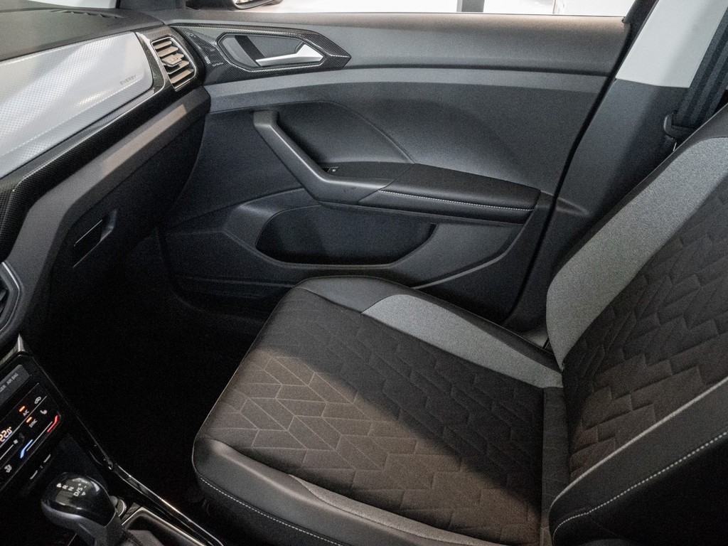 Bild 21 - T-Cross ENERGY 1.0 l TSI DSG Kam. Navi Virtual