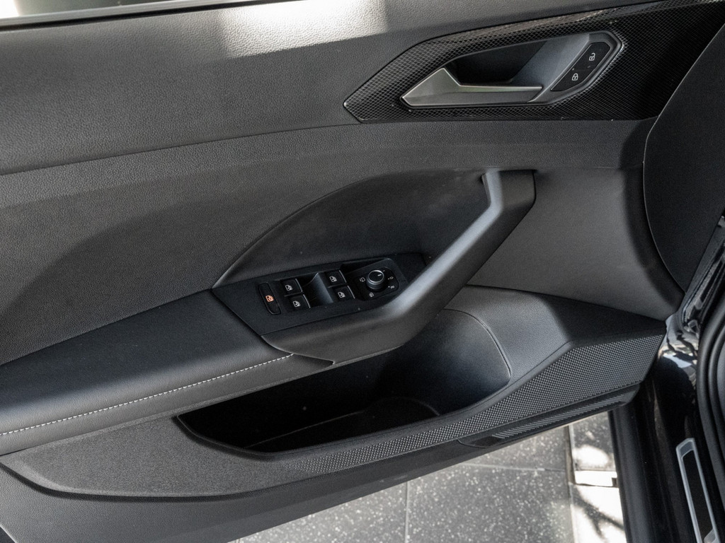Bild 26 - T-Cross ENERGY 1.0 l TSI DSG Kam. Navi Virtual