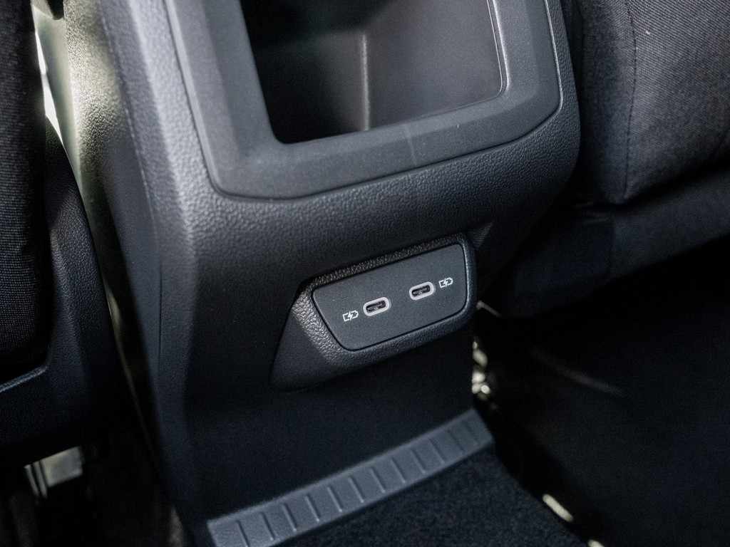 Bild 10 - T-Cross R-Line 1.0 l TSI DSG NaviPro R-Line