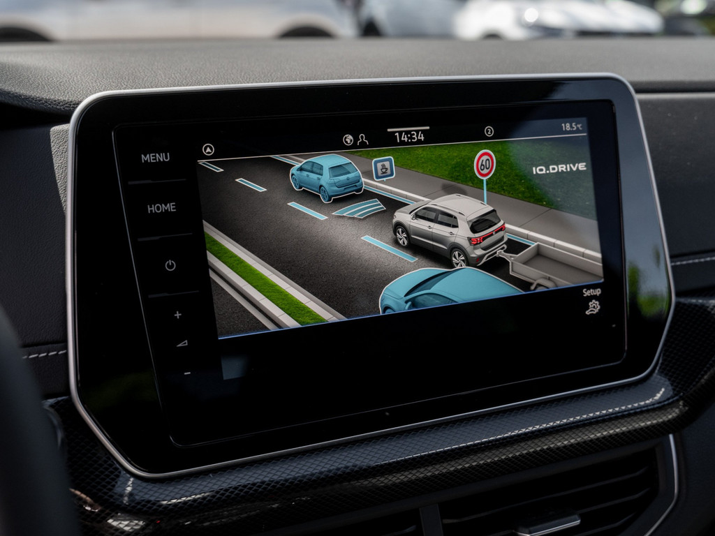Bild 17 - T-Cross R-Line 1.0 l TSI DSG NaviPro R-Line