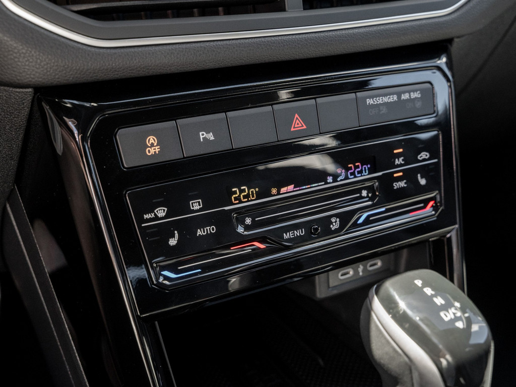Bild 19 - T-Cross R-Line 1.0 l TSI DSG NaviPro R-Line