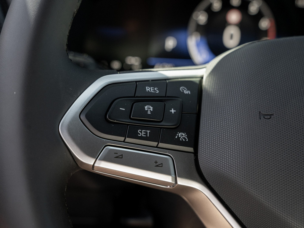 Bild 24 - T-Cross R-Line 1.0 l TSI DSG NaviPro R-Line