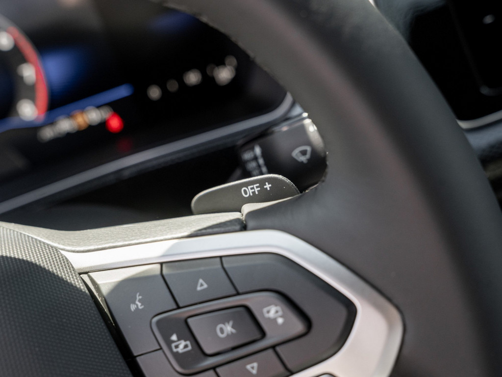 Bild 25 - T-Cross R-Line 1.0 l TSI DSG NaviPro R-Line