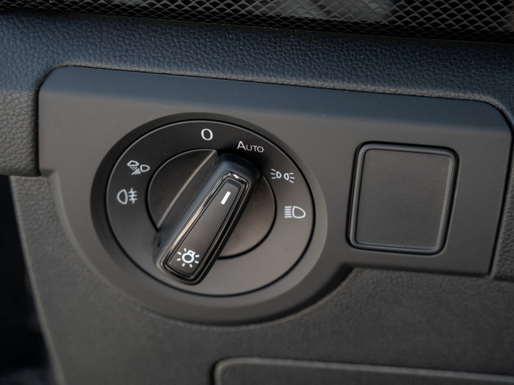 Bild 26 - T-Cross R-Line 1.0 l TSI DSG NaviPro R-Line