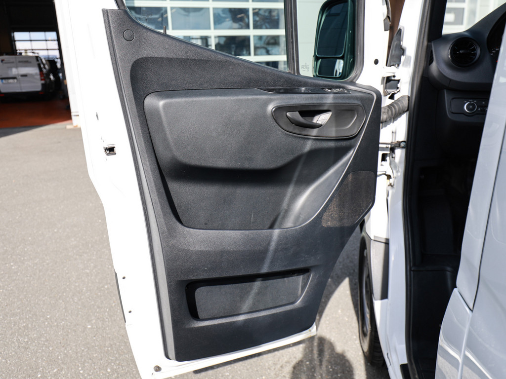 Bild 24 - Sprinter 317 CDI Mixto AHK 3,5t
