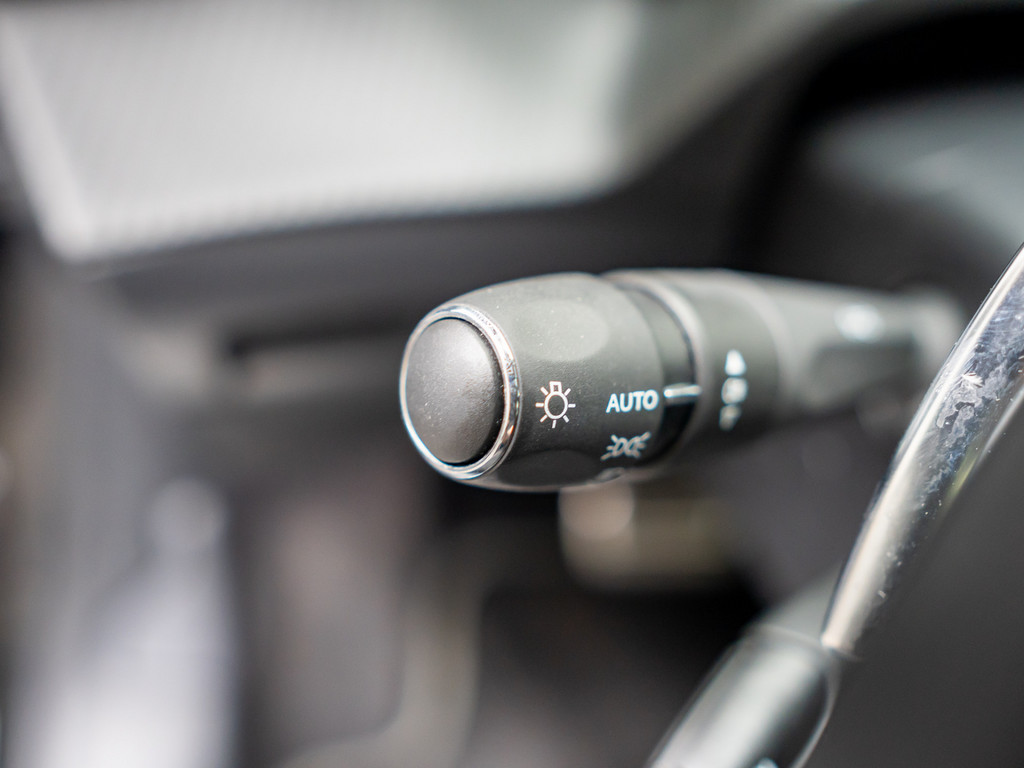 Bild 16 - 208 GT HYBRID 136 e-DSC6