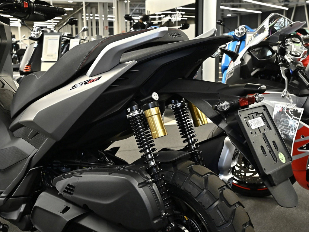 Bild 10 - SR GT 400 E5 +