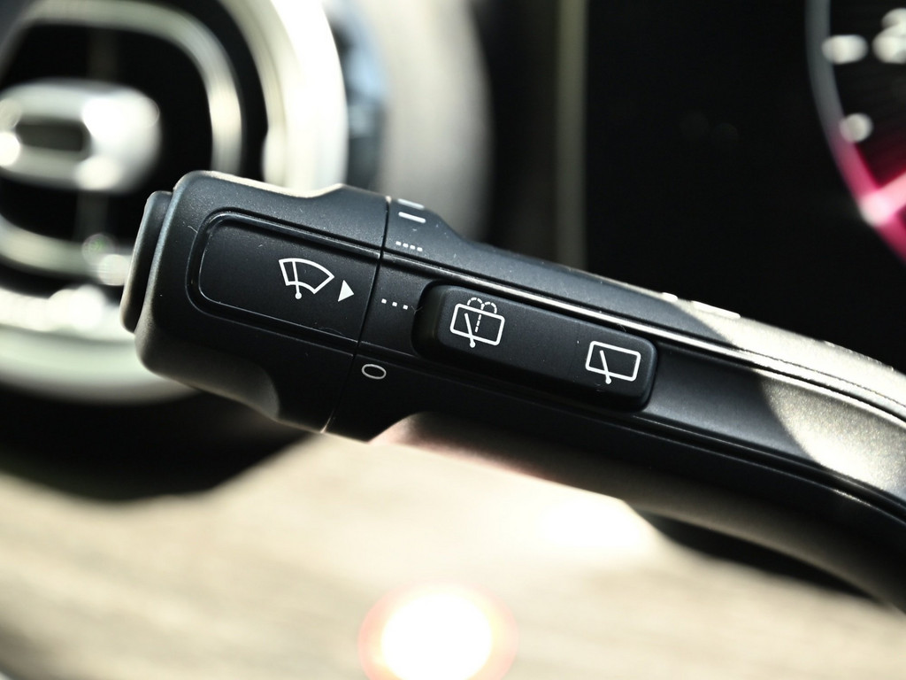 Bild 27 - V 300 d EXCLUSIVE AMG Lang