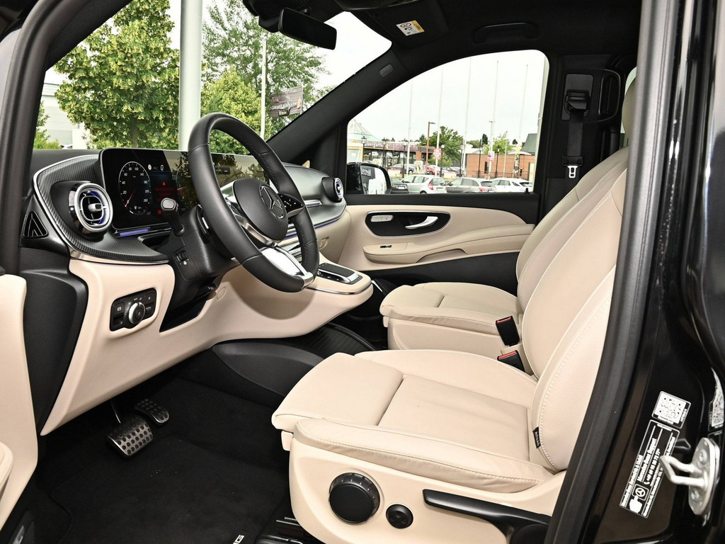 Bild 11 - V 300 d AVANTGARDE AMG Lang