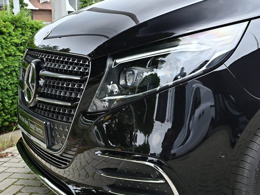 Bild 30 - V 300 d AVANTGARDE AMG Lang