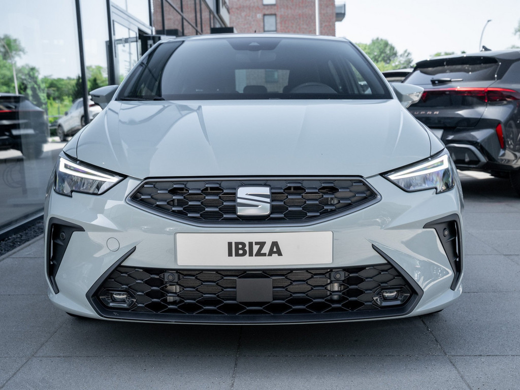 Bild 3 - Ibiza 1.0 TSI 85 kW Style Kam. Navi Virtual ACC