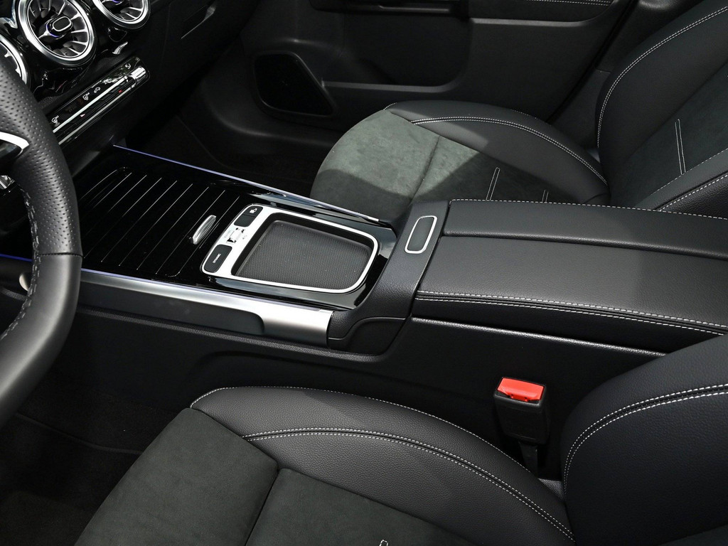 Bild 13 - GLB 200 AMG Line
