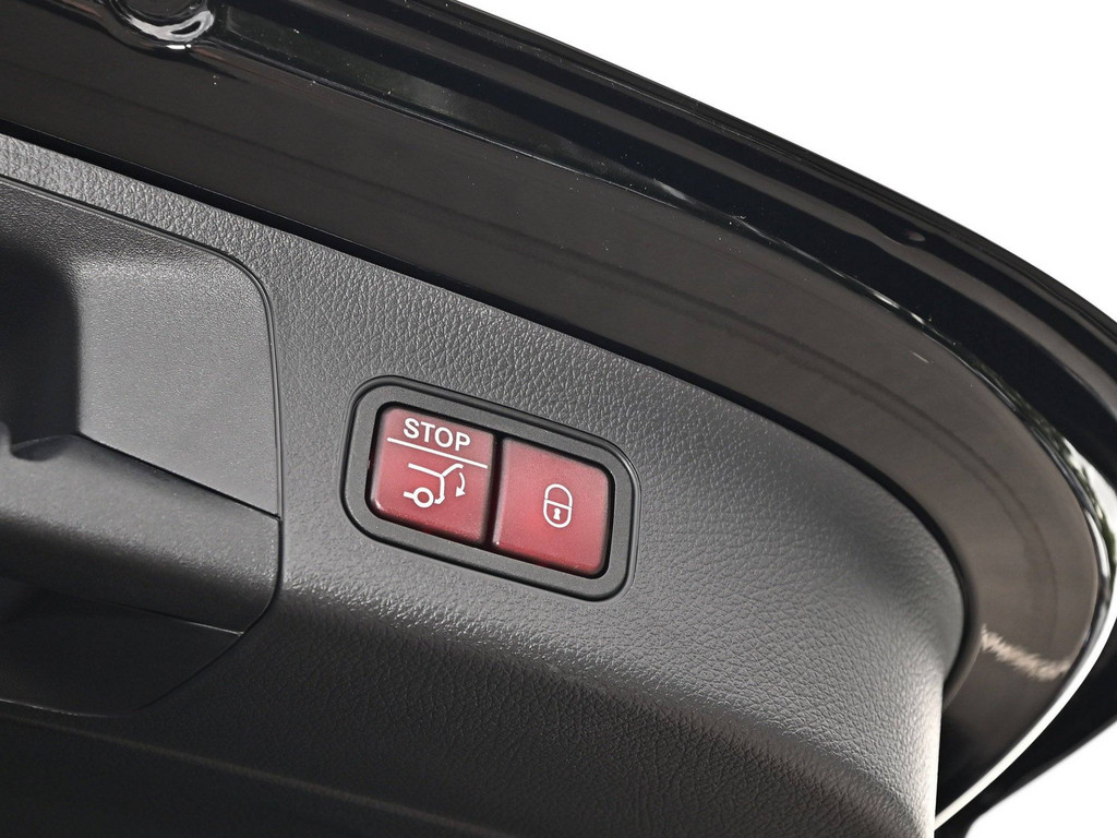 Bild 30 - GLA 200 AMG Line