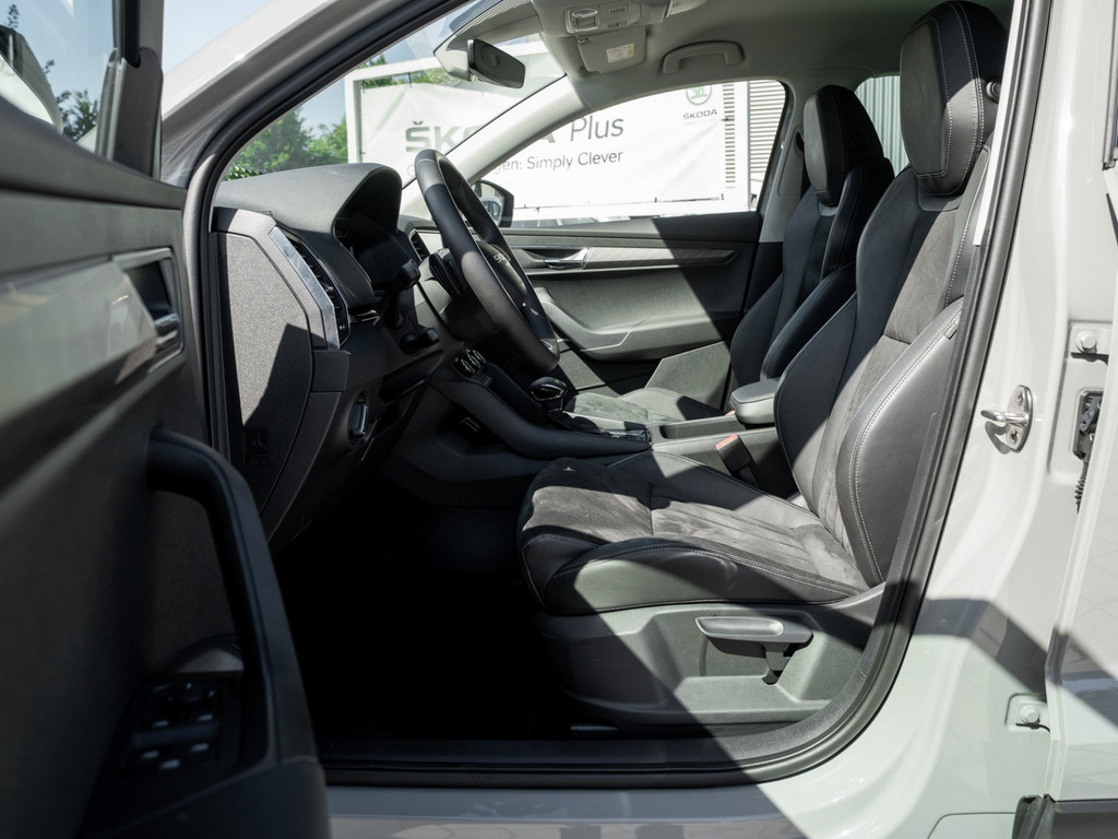 Bild 9 - KAROQ TOUR 1.5 TSI DSG AHK Kam. Navi Virtual ACC
