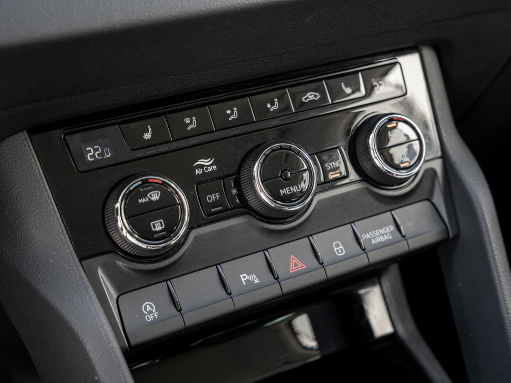 Bild 19 - KAROQ TOUR 1.5 TSI DSG AHK Kam. Navi Virtual ACC