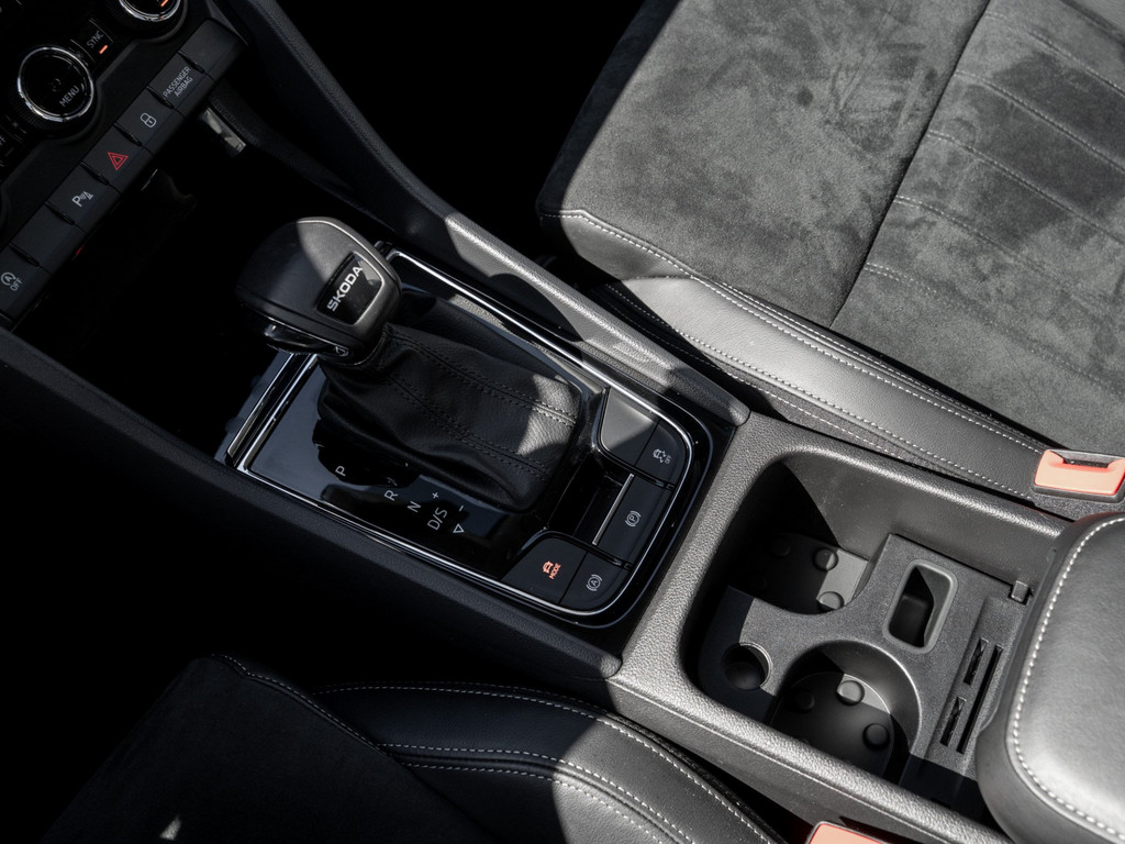 Bild 21 - KAROQ TOUR 1.5 TSI DSG AHK Kam. Navi Virtual ACC