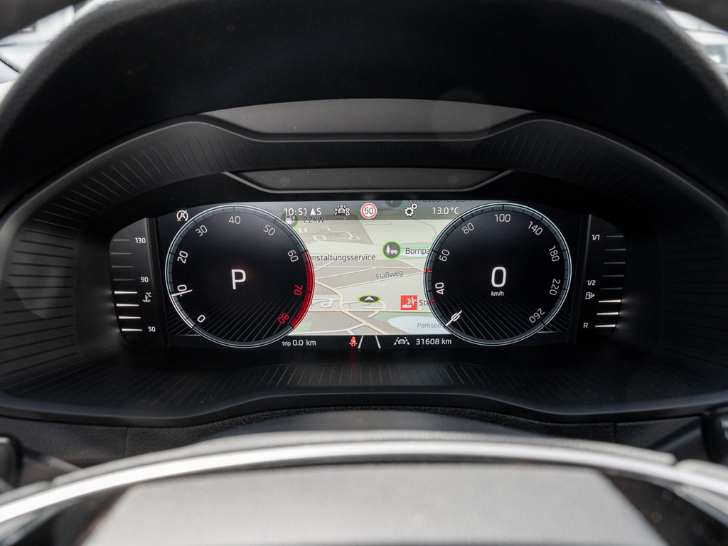 Bild 23 - KAROQ TOUR 1.5 TSI DSG AHK Kam. Navi Virtual ACC