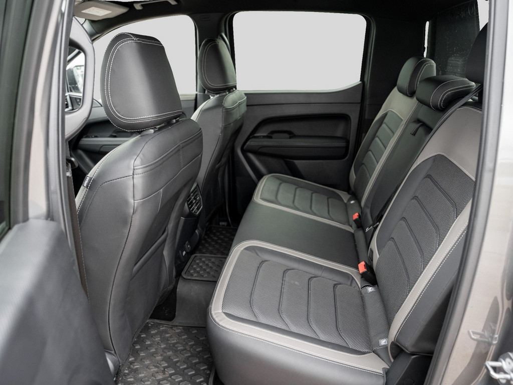 Bild 8 - Amarok Aventura DC 3.0TDI 4MOTION LED + AHK + NAVI